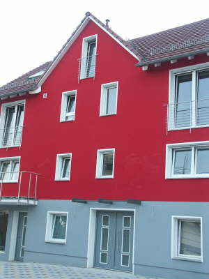 Red 4